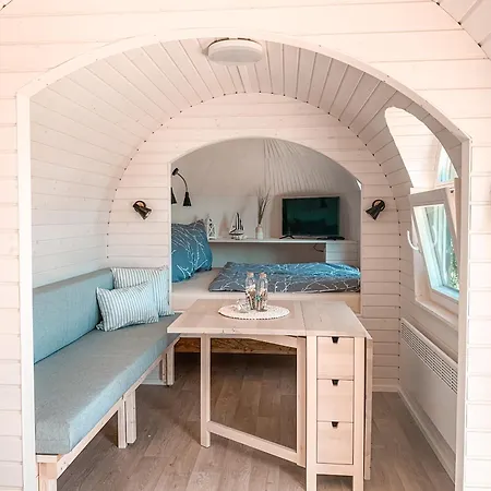 Apartment Tiny Igloo Galadriel Belau