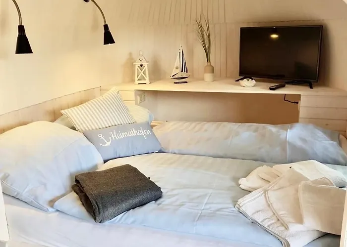 Tiny Igloo Galadriel