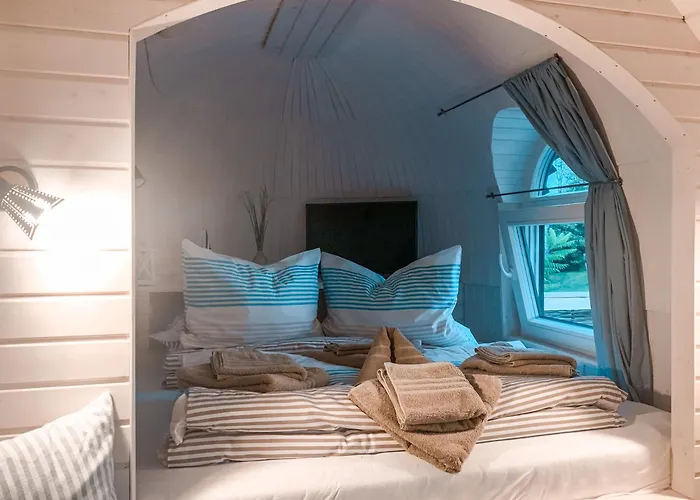 Tiny Igloo Galadriel *